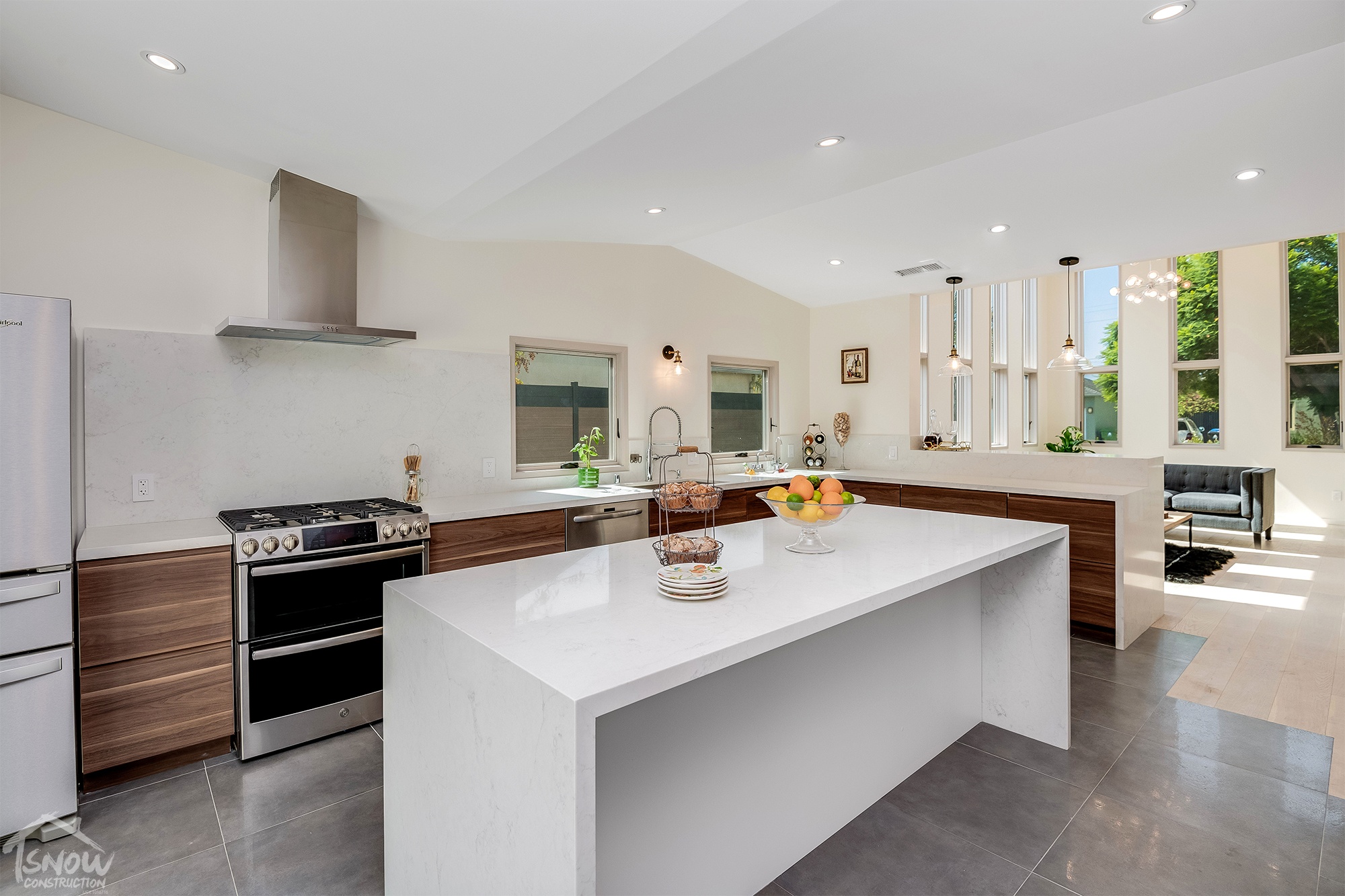 Countertops and Cabinets - Snow Construction