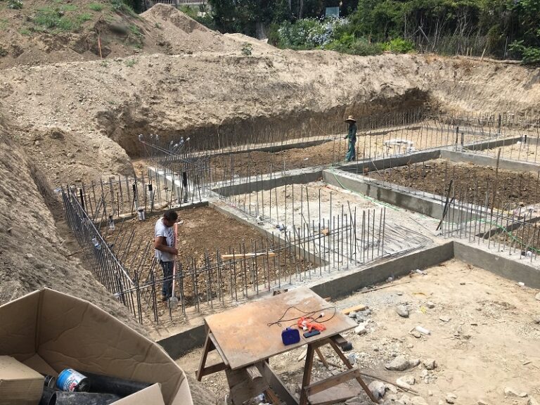 concrete foundation contractor